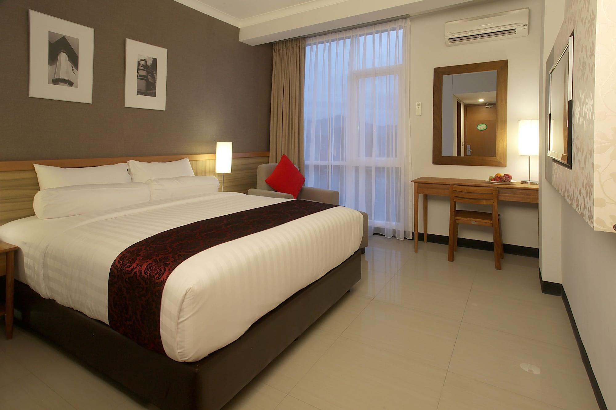 Ivory Hotel Bandung Exterior photo