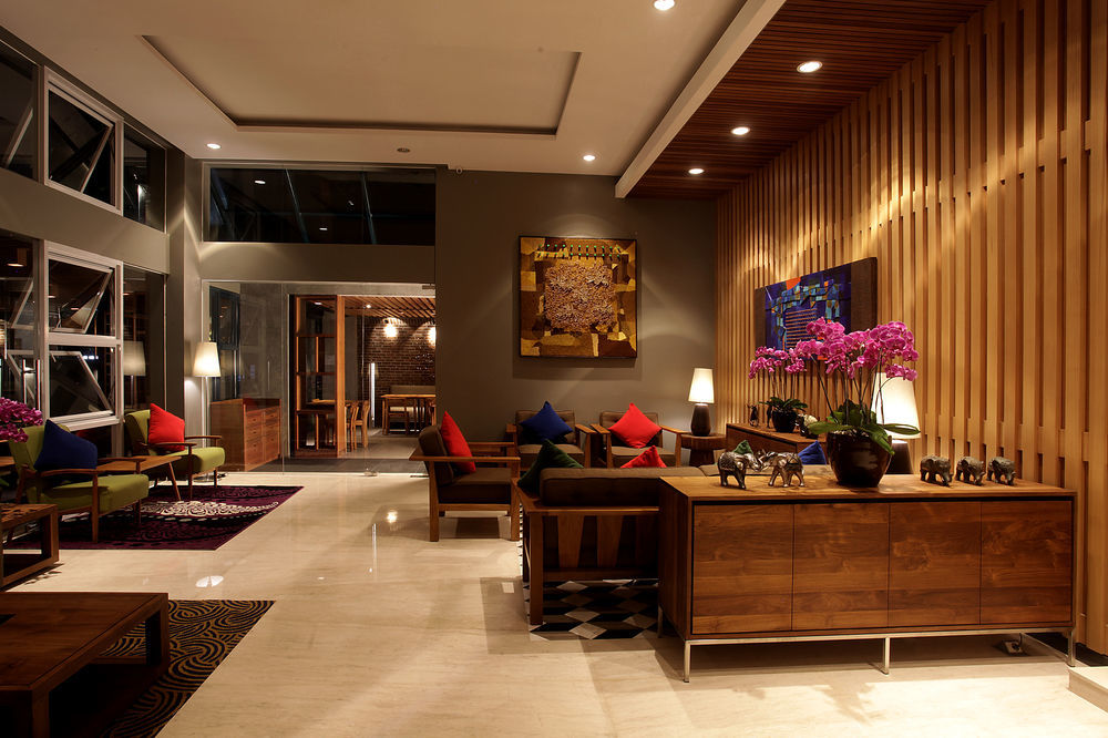 Ivory Hotel Bandung Exterior photo